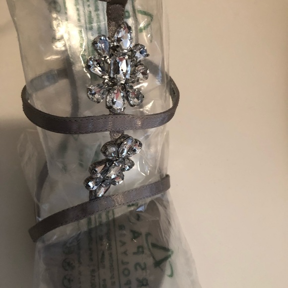 NWT Adrianna Papell heels size 10 - Picture 3 of 4